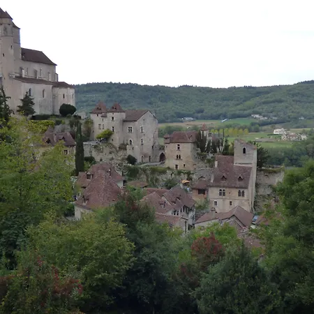 Brit Confort מלון 3*