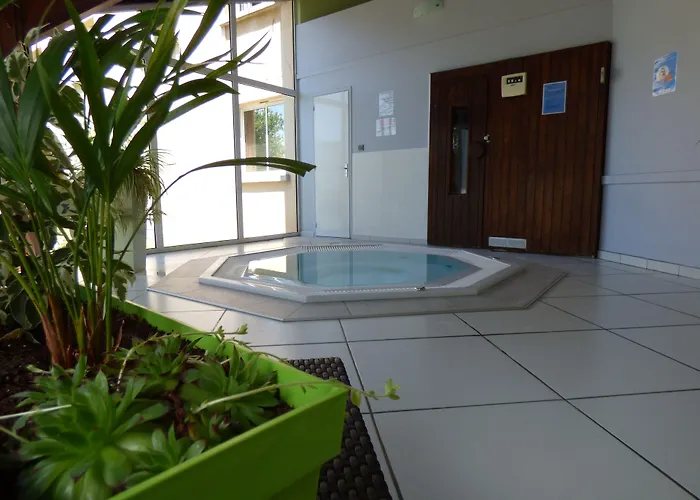 Brit Confort וילפראנש-דה-רוארג